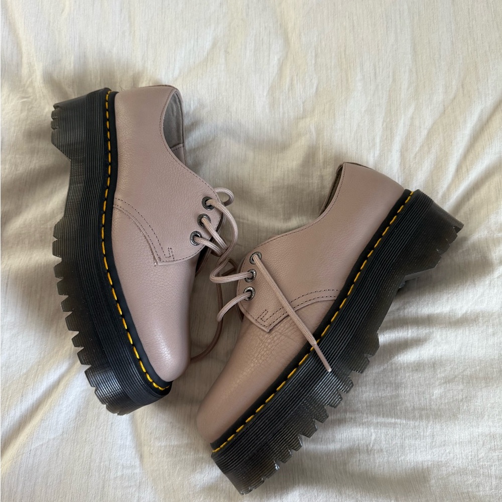 Dr martens platform shoes - Picture 1 of 10